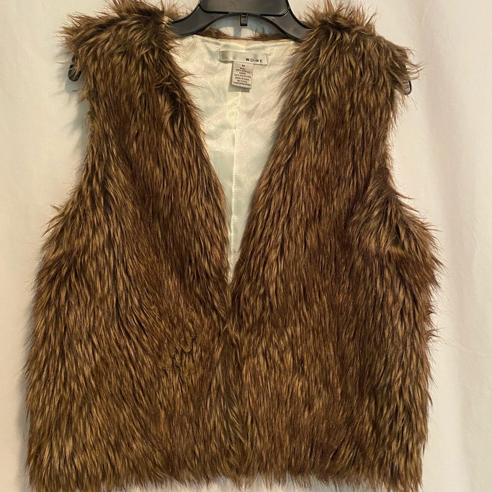 Women’s faux fur vest